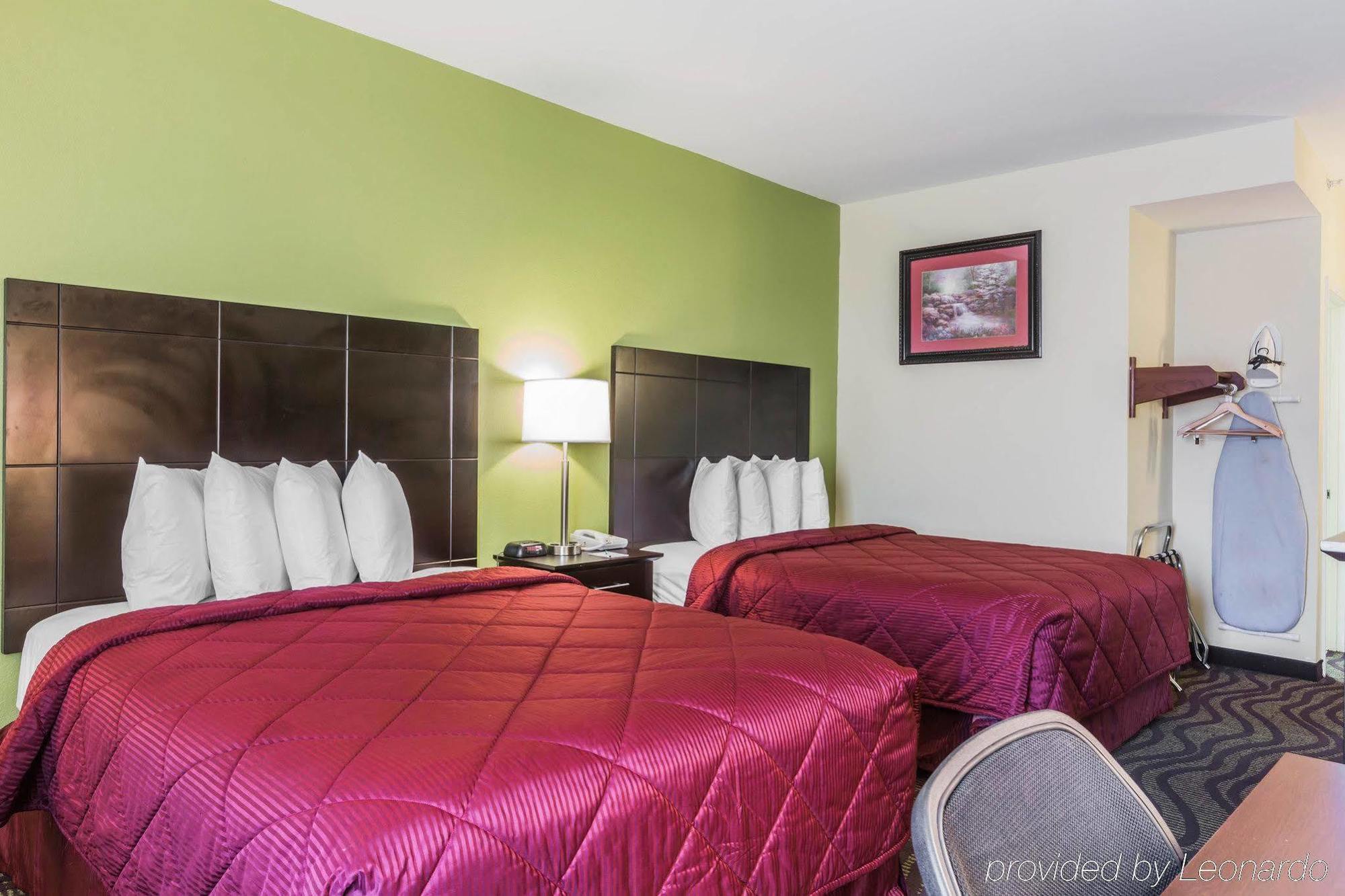 Quality Inn & Suites North Montgomery Kültér fotó